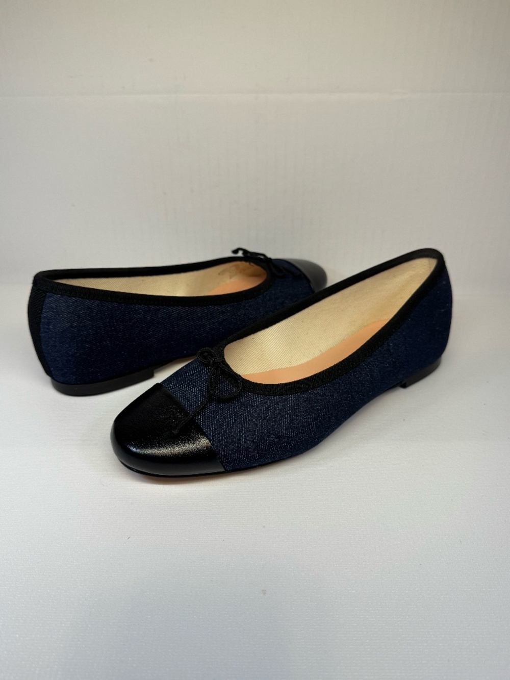 J.Crew Denim Ballet Flats Black Leather Cap Toe Bow Shoes Women's Size 9